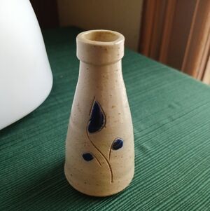 Vintage Salt Glaze Pottery Ink Well W/Blue LEAF Design - 3.6"